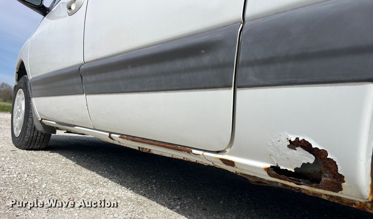 image for item LD9377 2000 Dodge  Grand Caravan SE van