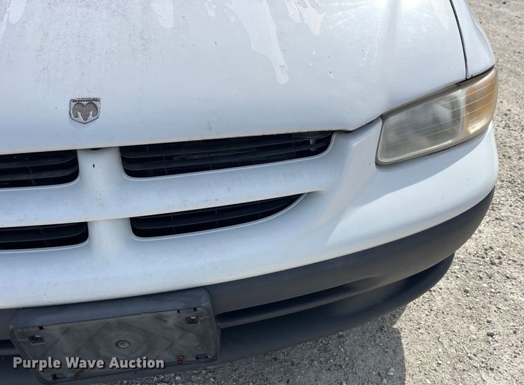 image for item LD9377 2000 Dodge  Grand Caravan SE van