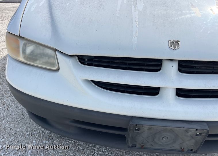 image for item LD9377 2000 Dodge  Grand Caravan SE van