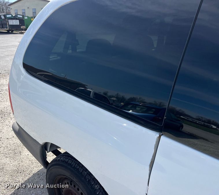 image for item LD9377 2000 Dodge  Grand Caravan SE van