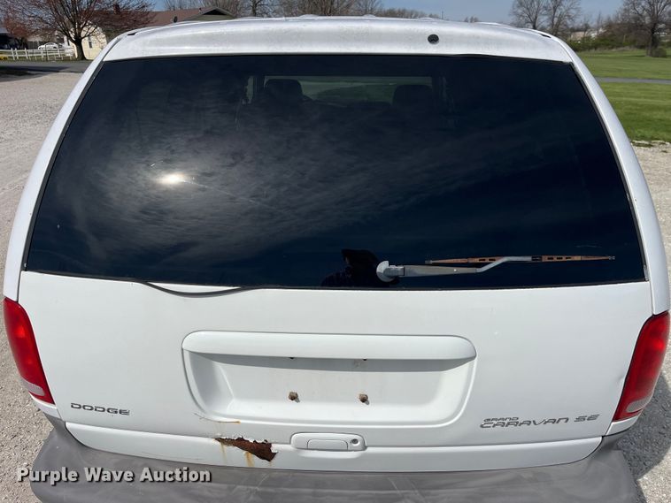 image for item LD9377 2000 Dodge  Grand Caravan SE van