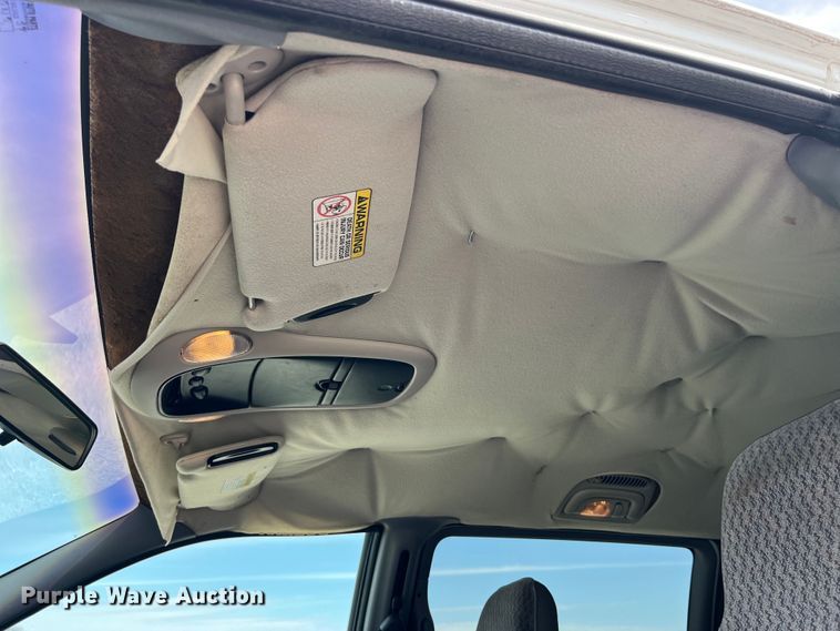 image for item LD9377 2000 Dodge  Grand Caravan SE van