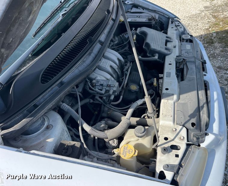 image for item LD9377 2000 Dodge  Grand Caravan SE van