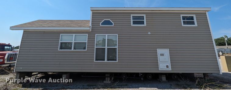 image for item LM9947 2008 Oak Creek Park Model Breckenridge 1240 SEDL-T manufactured home