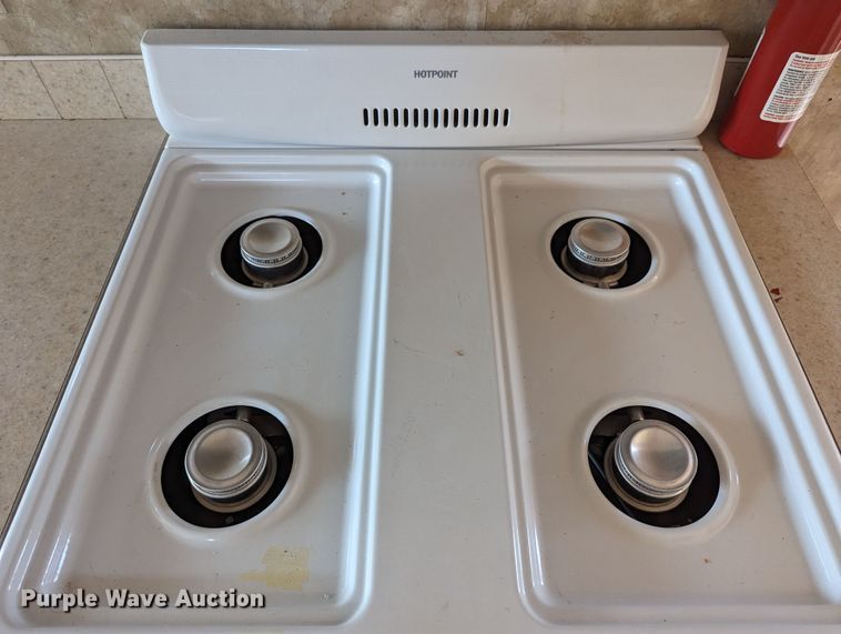 image for item LM9947 2008 Oak Creek Park Model Breckenridge 1240 SEDL-T manufactured home