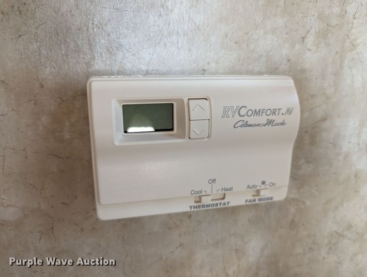 image for item LM9947 2008 Oak Creek Park Model Breckenridge 1240 SEDL-T manufactured home