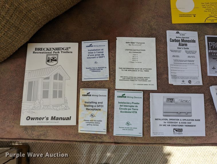 image for item LM9947 2008 Oak Creek Park Model Breckenridge 1240 SEDL-T manufactured home