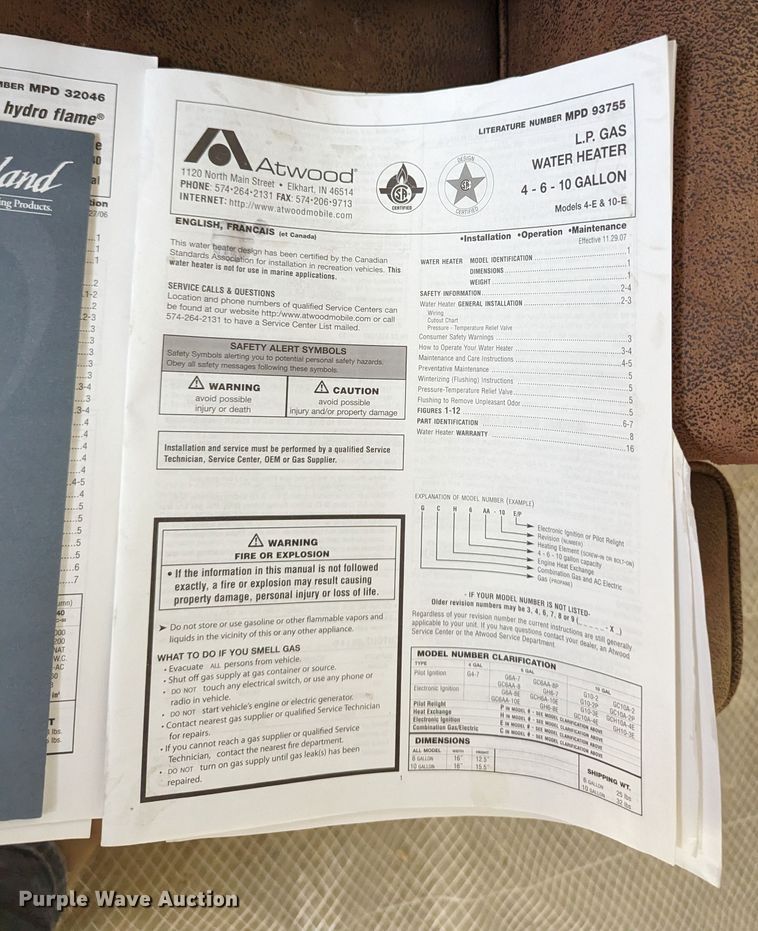 image for item LM9947 2008 Oak Creek Park Model Breckenridge 1240 SEDL-T manufactured home
