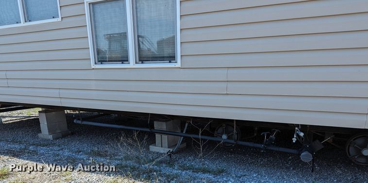 image for item LM9947 2008 Oak Creek Park Model Breckenridge 1240 SEDL-T manufactured home