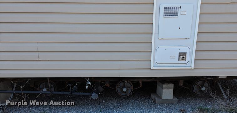 image for item LM9947 2008 Oak Creek Park Model Breckenridge 1240 SEDL-T manufactured home