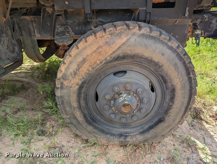 image for item LN9008 1985 AM General M929 dump truck