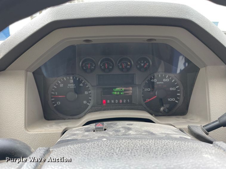 image for item LW9032 2008 Ford  F550 SuperDuty XL SuperCab dump truck