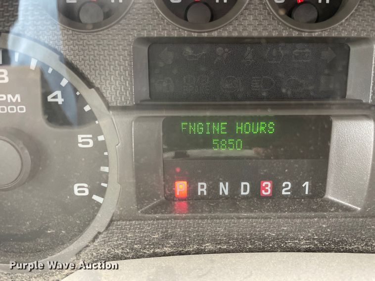 image for item LW9032 2008 Ford  F550 SuperDuty XL SuperCab dump truck