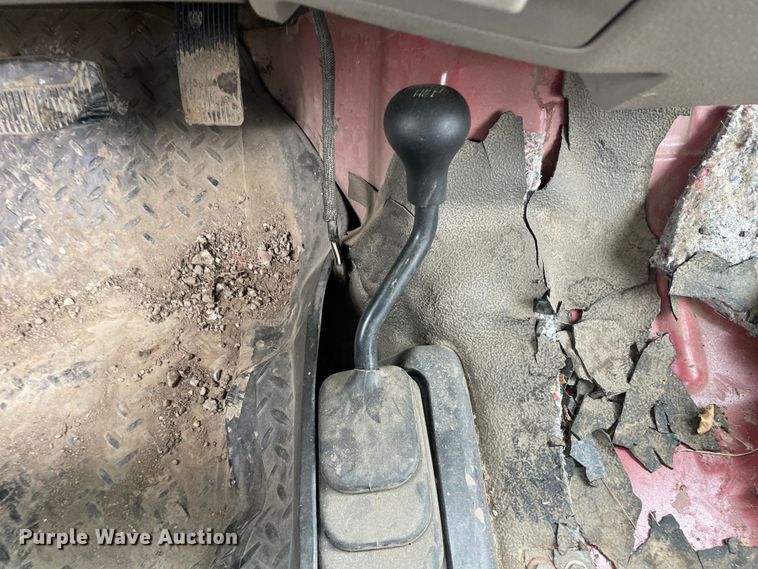 image for item LW9032 2008 Ford  F550 SuperDuty XL SuperCab dump truck