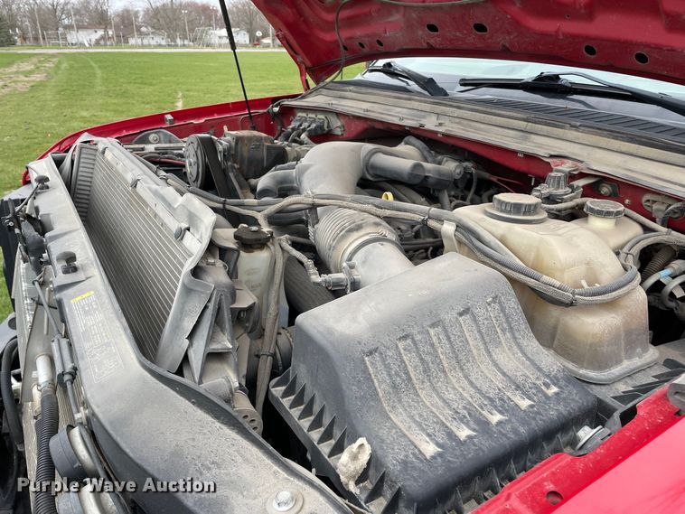 image for item LW9032 2008 Ford  F550 SuperDuty XL SuperCab dump truck