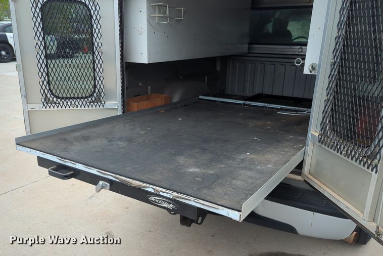 image for item LY9520 2005 GMC Sierra 1500 Ext. Cab pickup truck