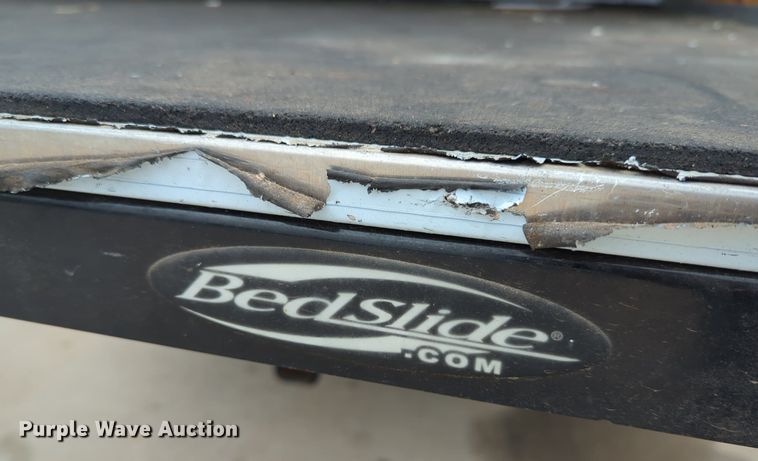 image for item LY9520 2005 GMC Sierra 1500 Ext. Cab pickup truck
