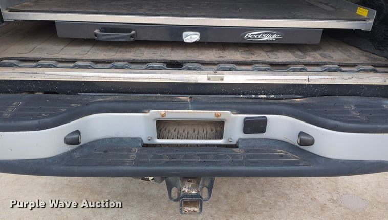 image for item LY9522 2005 GMC Sierra 1500 Ext. Cab pickup truck