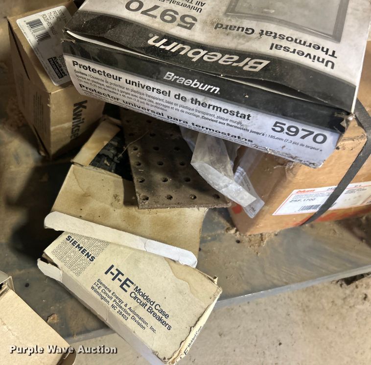 image for item NB9370 (3) pallet racks