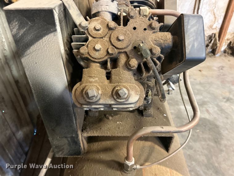 image for item NB9371 Industrial Air IH9919946 air compressor