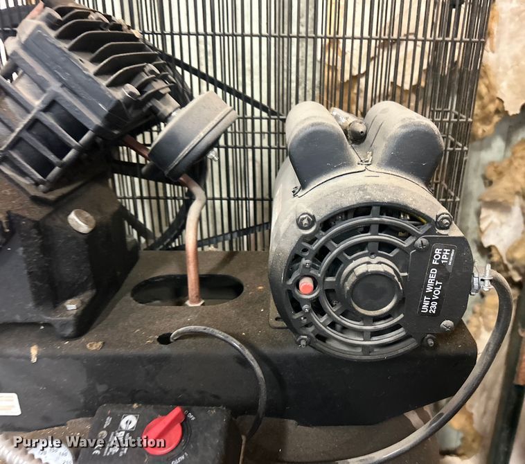 image for item NB9372 Kobalt  air compressor