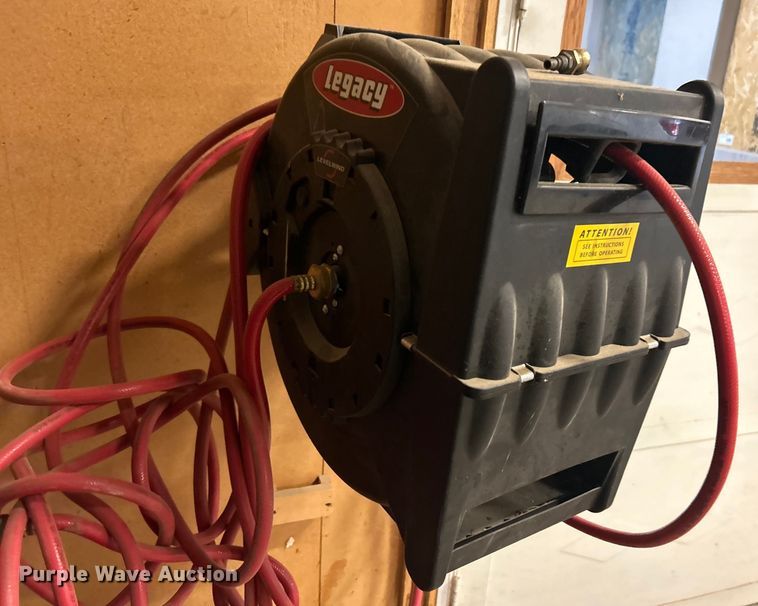 image for item NB9372 Kobalt  air compressor