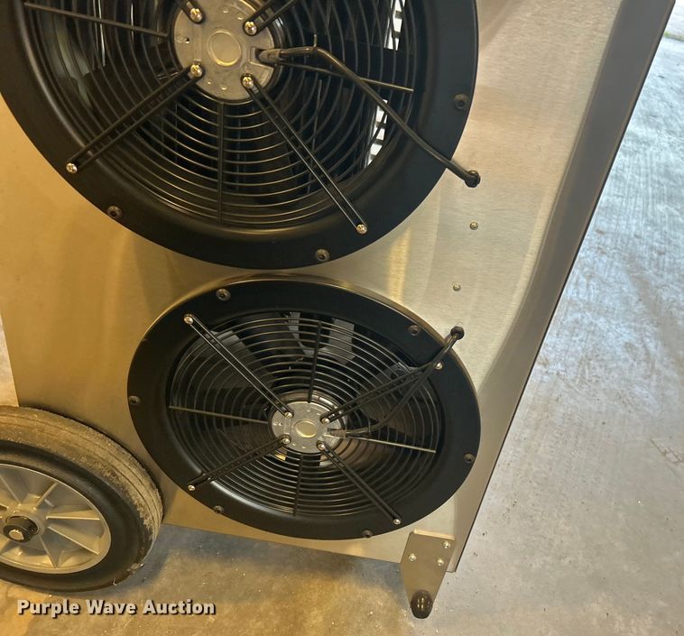 image for item NB9373 SISU Sleep Tight 1500 SD bed bug machine