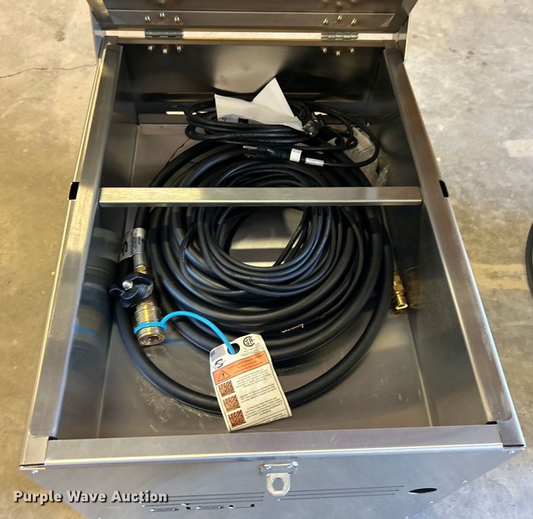 image for item NB9373 SISU Sleep Tight 1500 SD bed bug machine