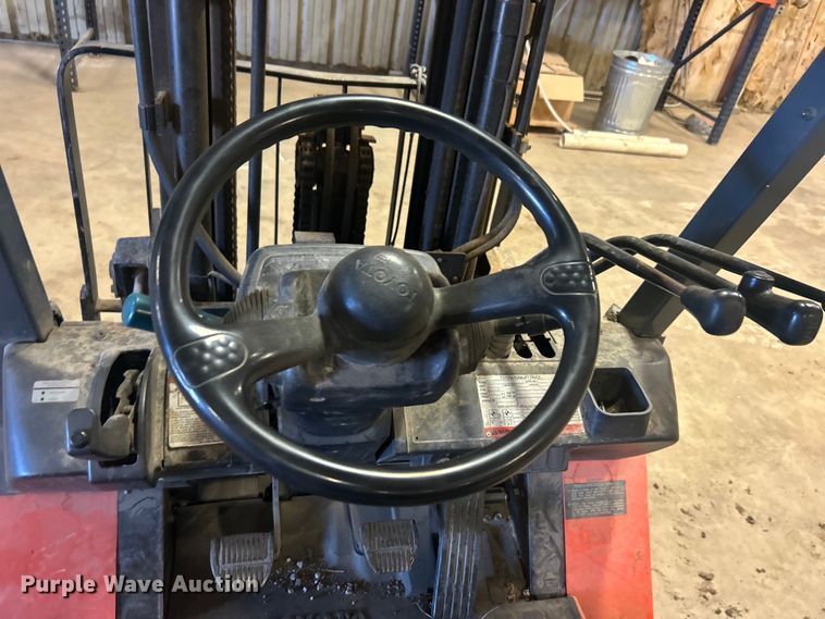 image for item NB9374 Toyota 7FGU25 forklift