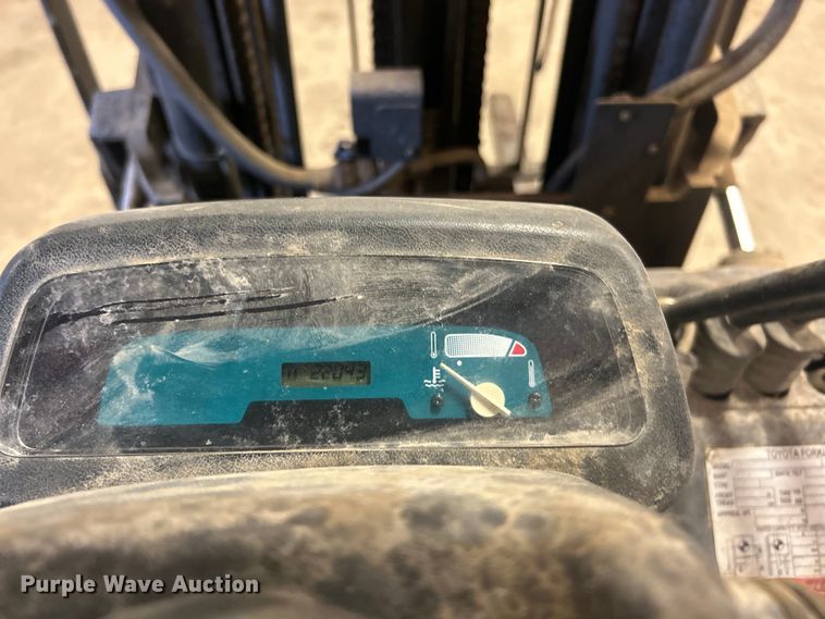 image for item NB9374 Toyota 7FGU25 forklift