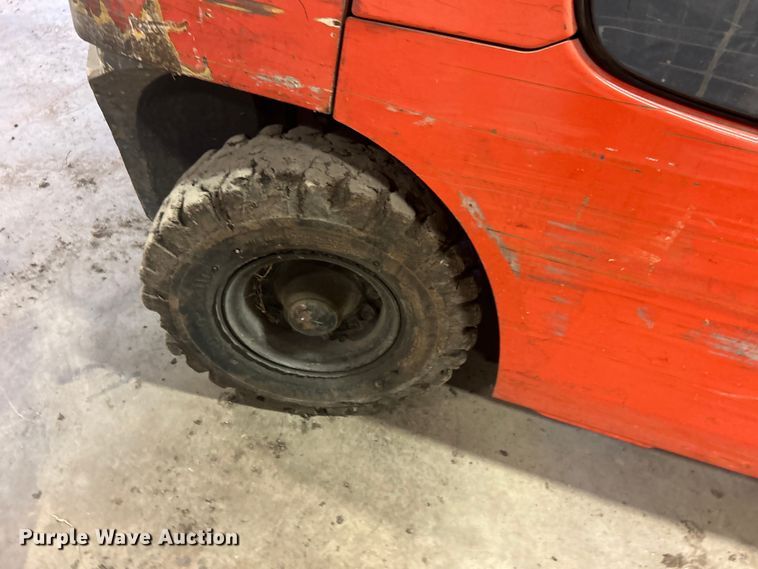 image for item NB9374 Toyota 7FGU25 forklift