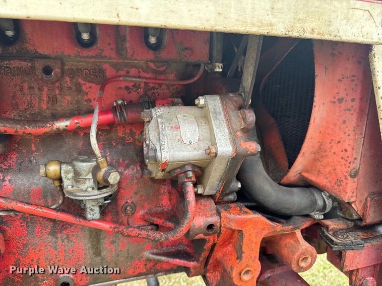 image for item ND9116 International Harvester 354 tractor
