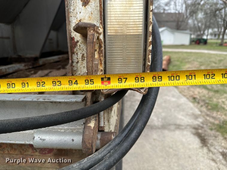 image for item ND9117 1988 GMC C7000 dump truck