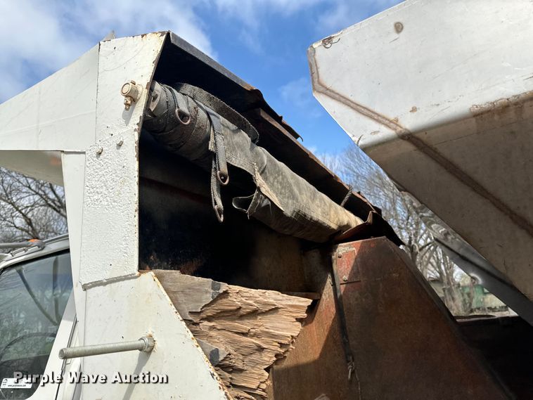 image for item ND9117 1988 GMC C7000 dump truck