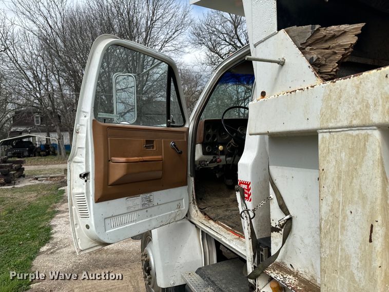 image for item ND9117 1988 GMC C7000 dump truck