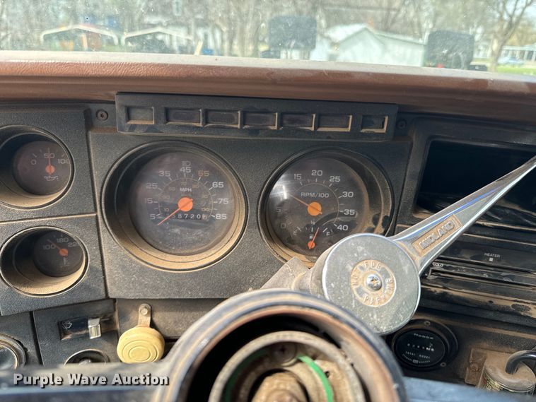 image for item ND9117 1988 GMC C7000 dump truck