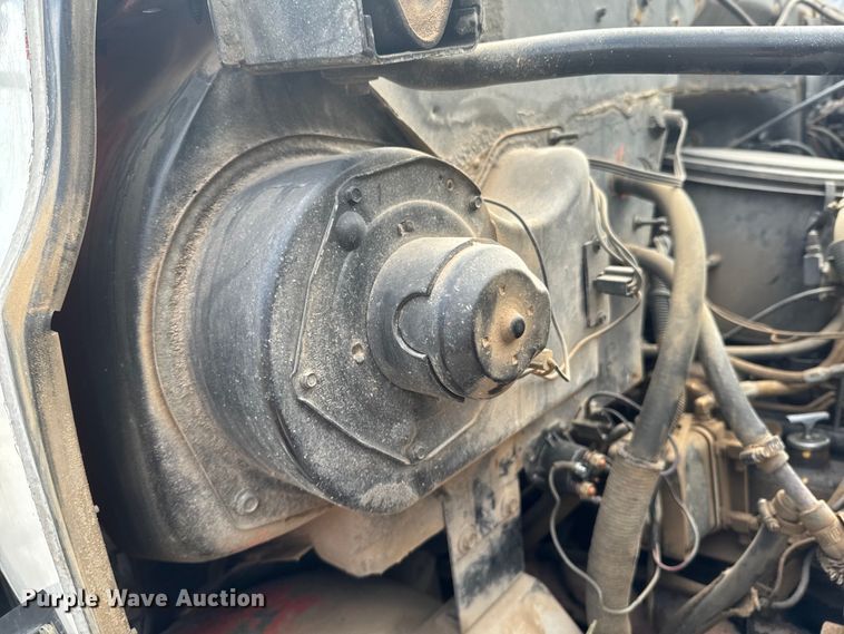 image for item ND9117 1988 GMC C7000 dump truck