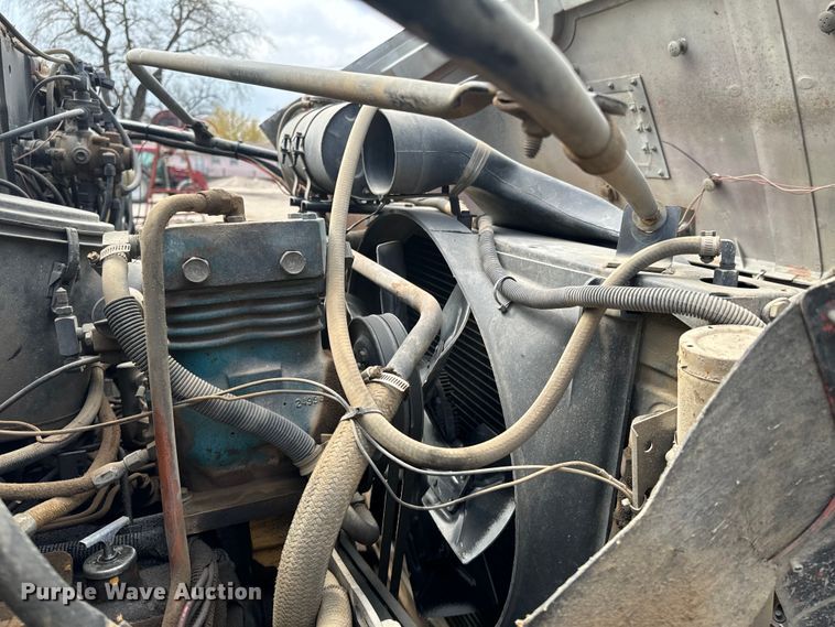 image for item ND9117 1988 GMC C7000 dump truck