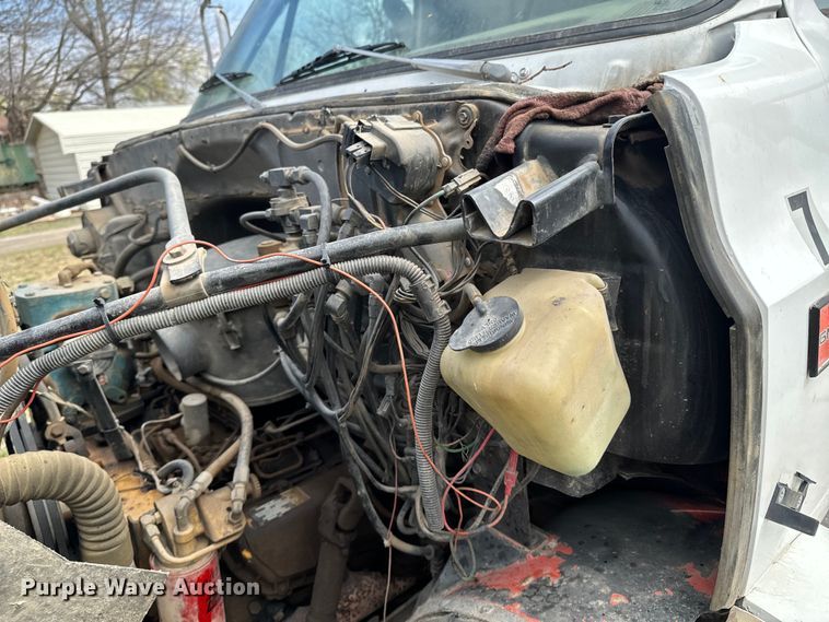 image for item ND9117 1988 GMC C7000 dump truck