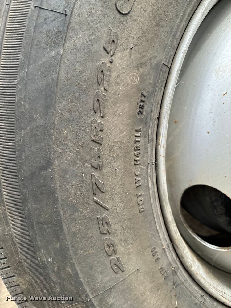 image for item ND9117 1988 GMC C7000 dump truck