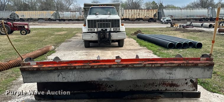 image for item ND9117 1988 GMC C7000 dump truck