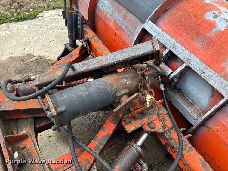 image for item ND9117 1988 GMC C7000 dump truck