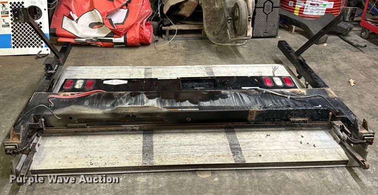 image for item ND9119 Tommy Lift 89A end gate lift