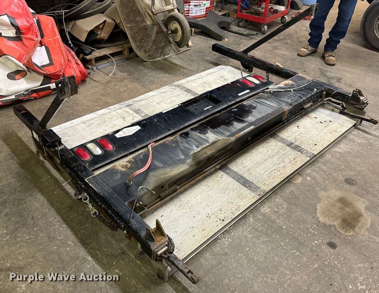 image for item ND9119 Tommy Lift 89A end gate lift