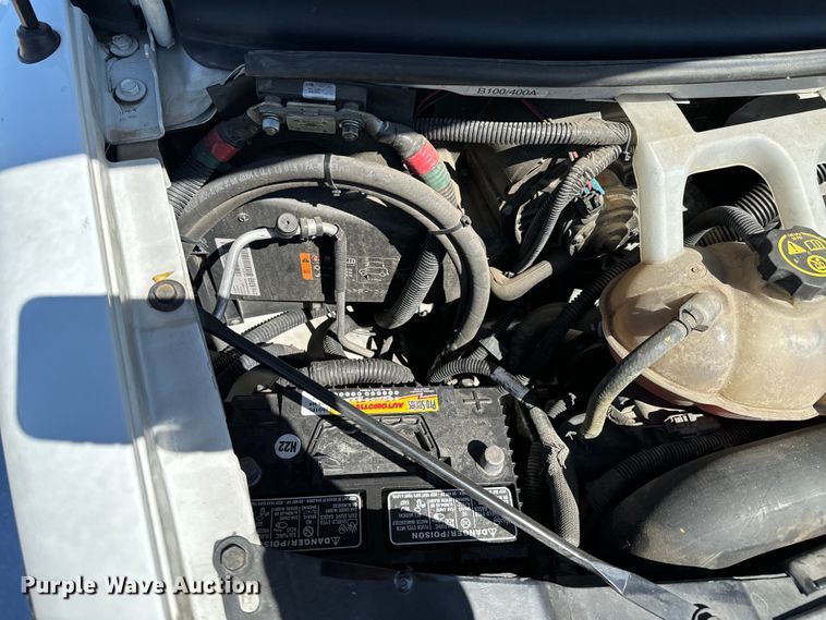 image for item ND9126 2016 Chevrolet  Express 4500 ambulance