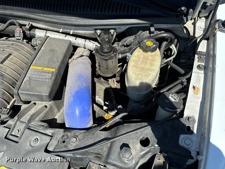 image for item ND9126 2016 Chevrolet  Express 4500 ambulance