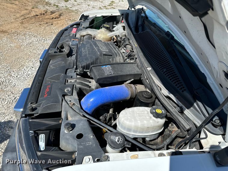 image for item ND9127 2014 Chevrolet Express 4500 ambulance