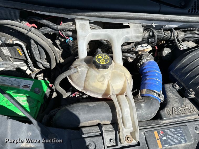 image for item ND9127 2014 Chevrolet Express 4500 ambulance