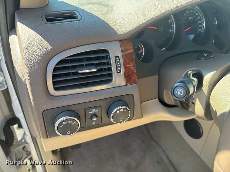 image for item ND9128 2011 GMC Yukon SUV