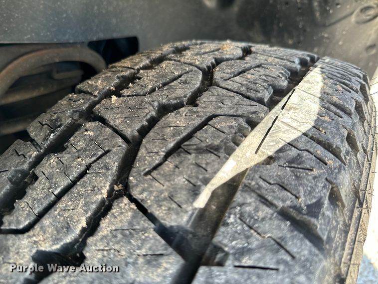 image for item ND9128 2011 GMC Yukon SUV